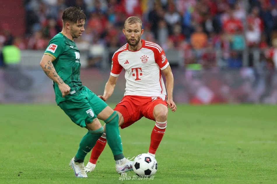 男足一球小 男足一球小