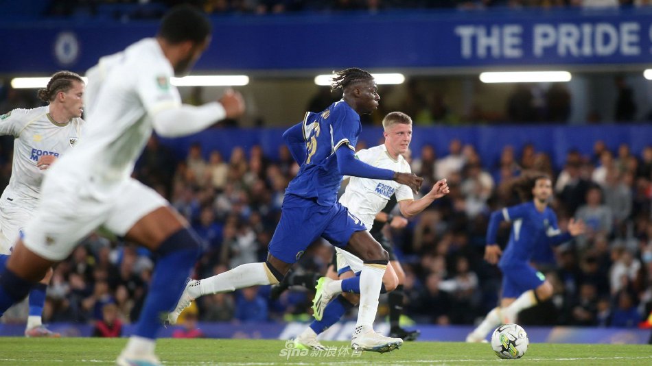 为对手提供 为对手提供