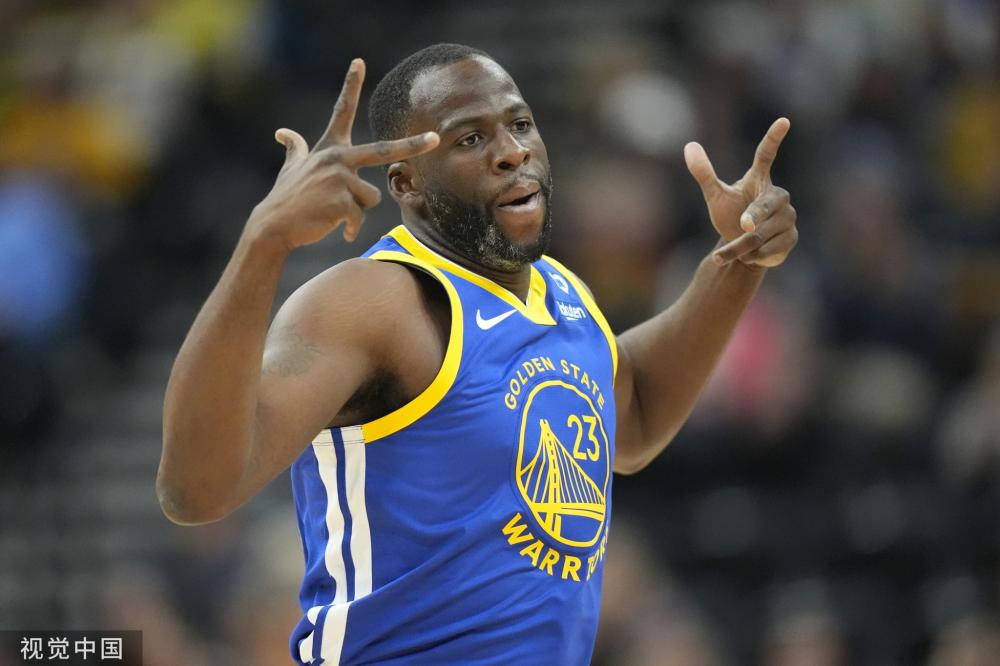 在足球的战 在足球的战