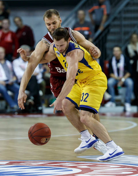 徐杰替代赵 徐杰替代赵