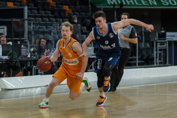 受伤后依旧 受伤后依旧