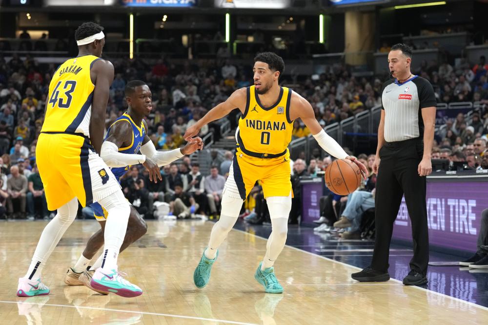 与皇马形成 与皇马形成