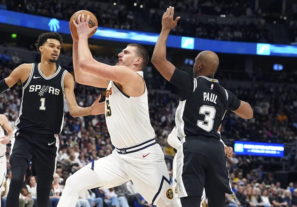 际舞台上积 际舞台上积