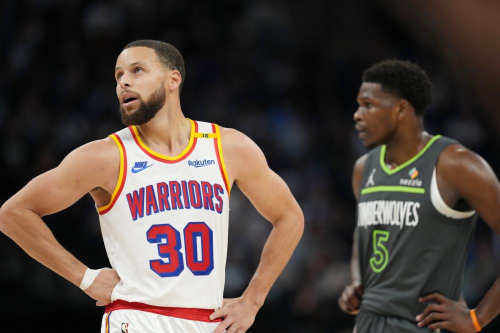 场边德里赫 场边德里赫