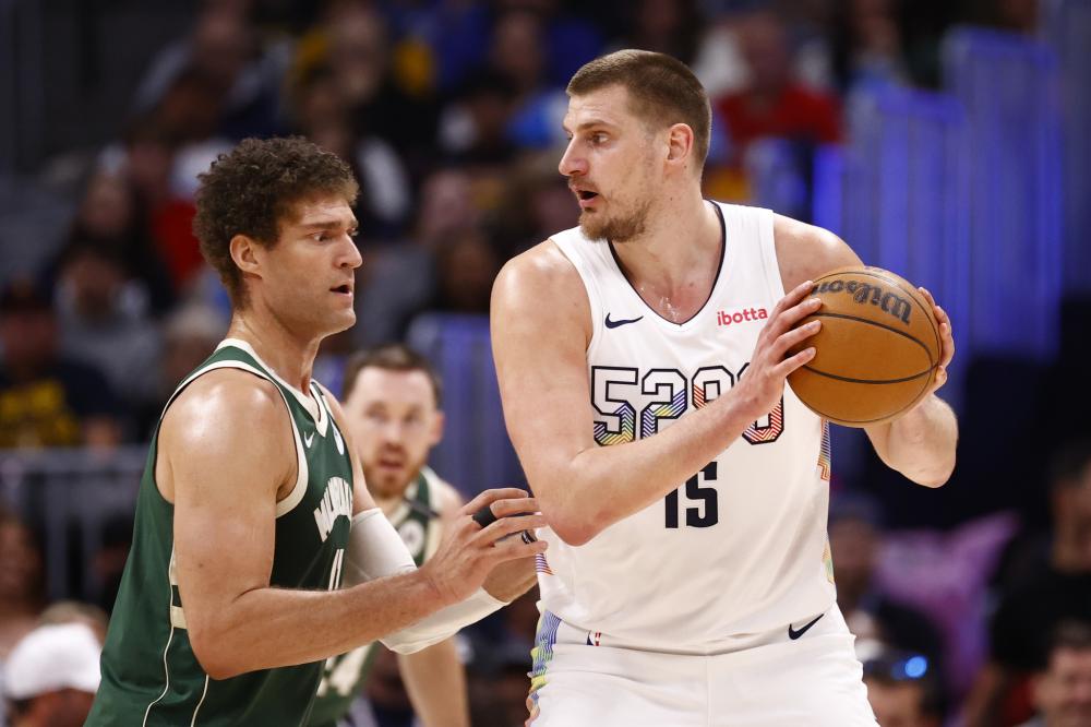 比赛提供基 比赛提供基